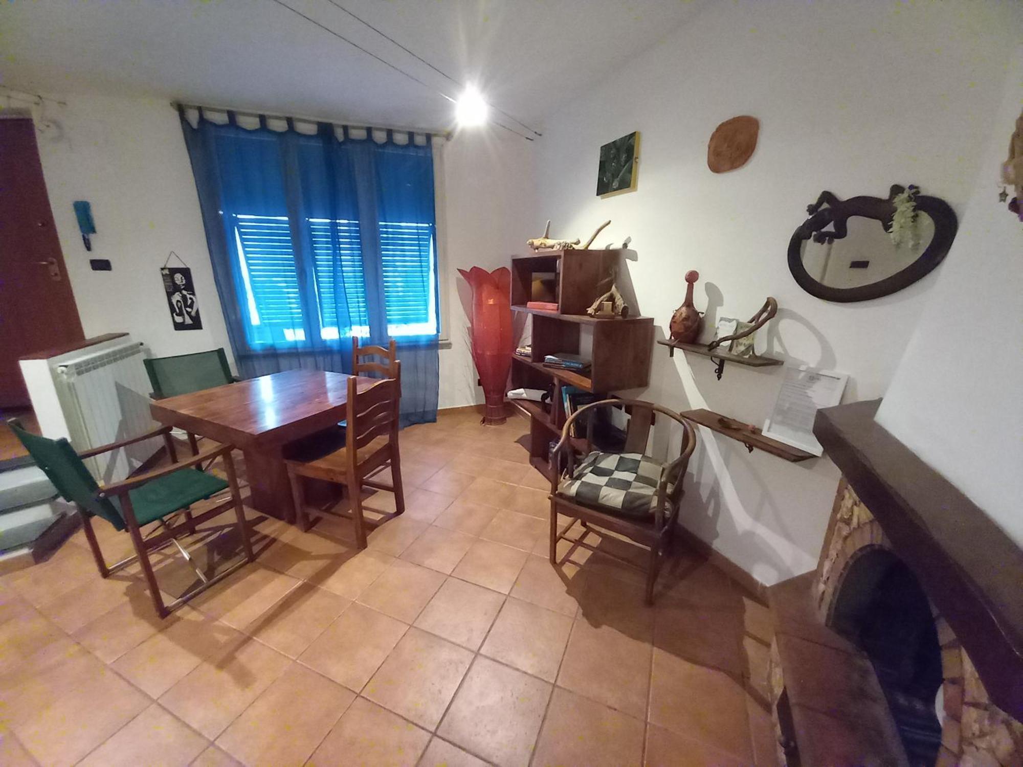 "La Casita", 2 Floors Apartment, Private Parking 1 Car Or 2 Bikes, Air-Cond And Terrace 利沃诺 外观 照片