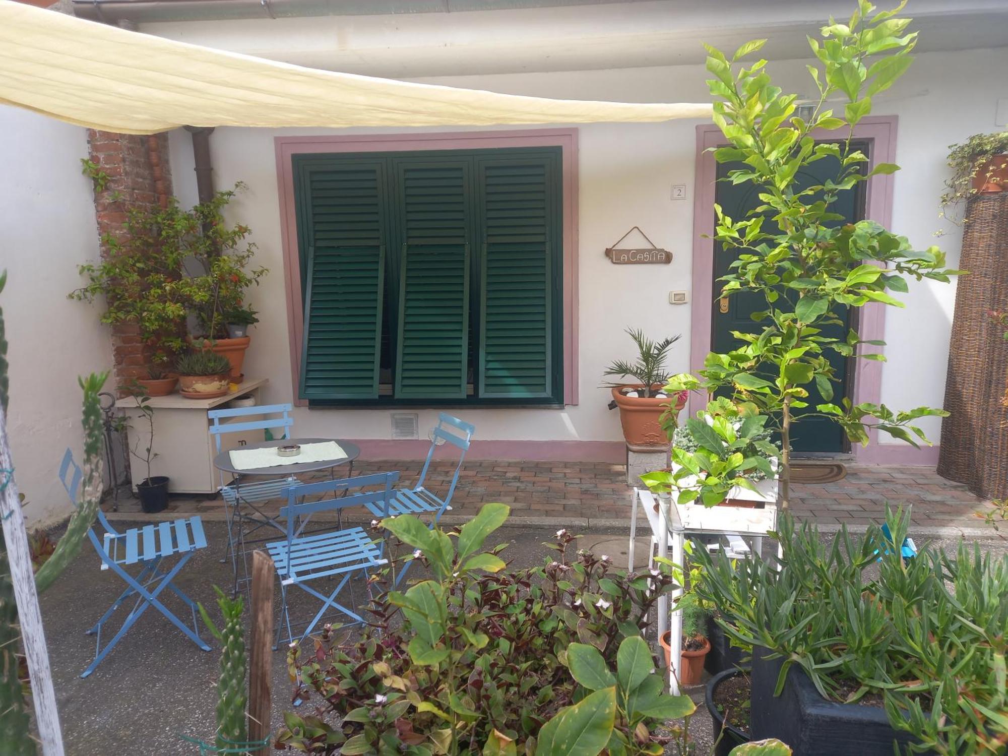 "La Casita", 2 Floors Apartment, Private Parking 1 Car Or 2 Bikes, Air-Cond And Terrace 利沃诺 外观 照片