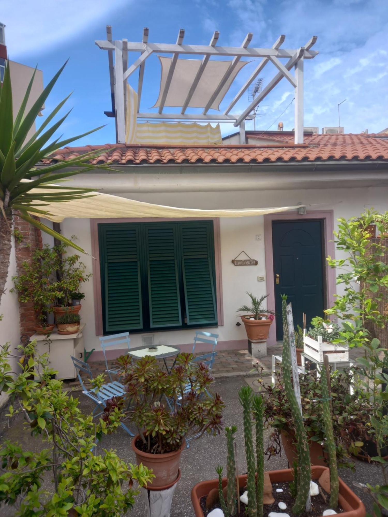 "La Casita", 2 Floors Apartment, Private Parking 1 Car Or 2 Bikes, Air-Cond And Terrace 利沃诺 外观 照片